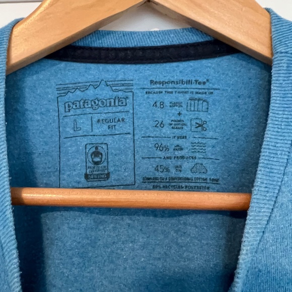 Patagonia T Shirt - Men's Large - Picture 3 of 10